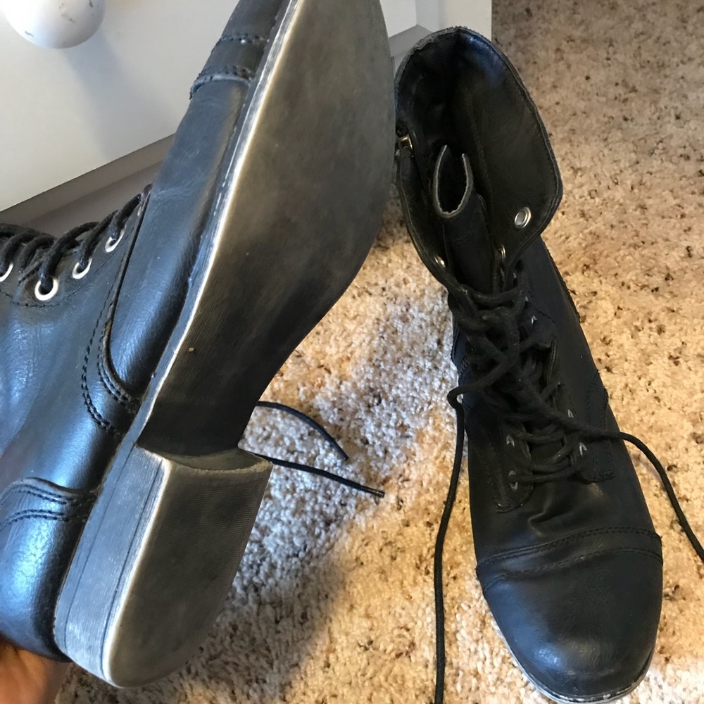 used combat boots